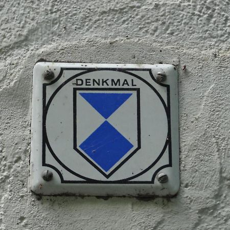 "Goethezimmer" Ferienwohnung Und Zimmer Am Burgplatz Weimar  Luaran gambar