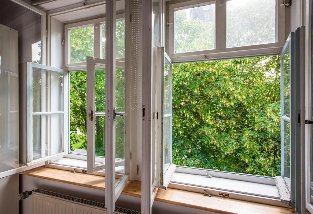 "Goethezimmer" Ferienwohnung Und Zimmer Am Burgplatz Weimar  Luaran gambar